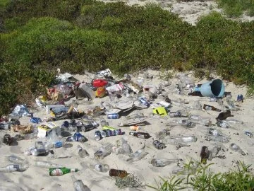 Rubbish dumped in the sand dunes at Sorrento Beach